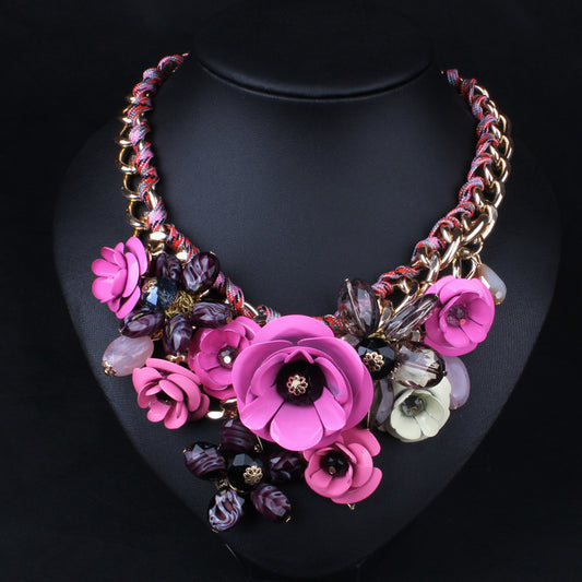 Fashion Floral Short Clavicle Chain