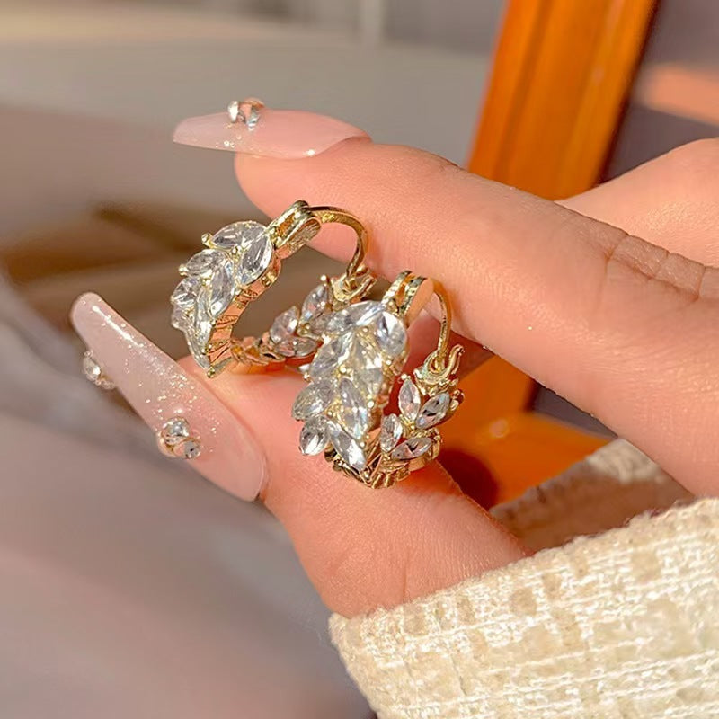 Pendientes de trigo con diamantes blancos