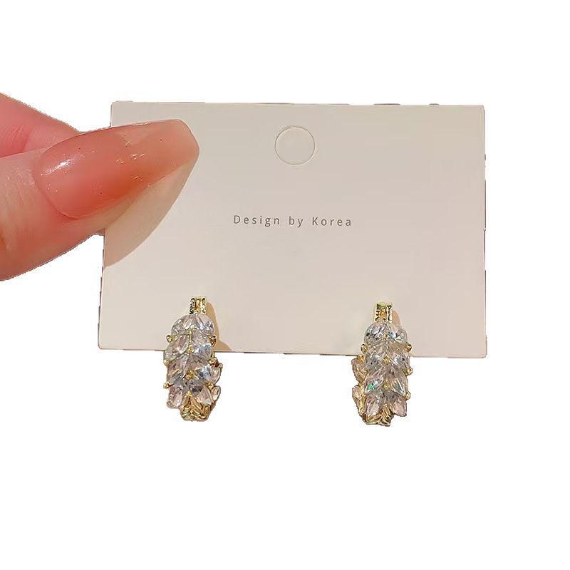 Pendientes de trigo con diamantes blancos