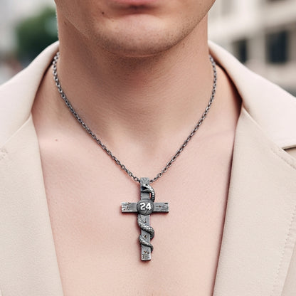 Collar de cruz y serpiente de plata