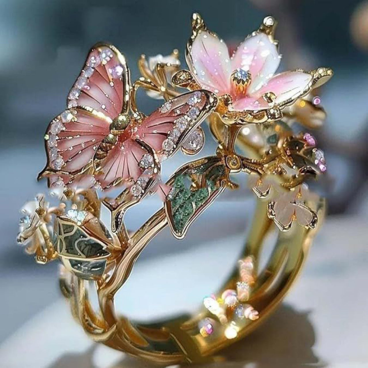 Butterfly Floral Ring With Rhinestones And Feather