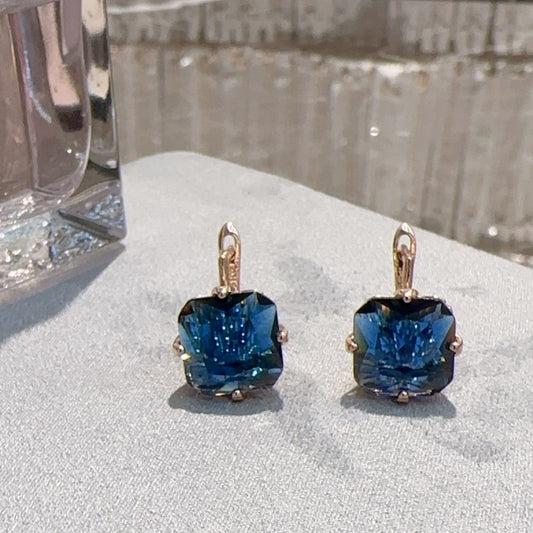 Sapphire Necklace and Earrings Luxurious Ornament Crystal