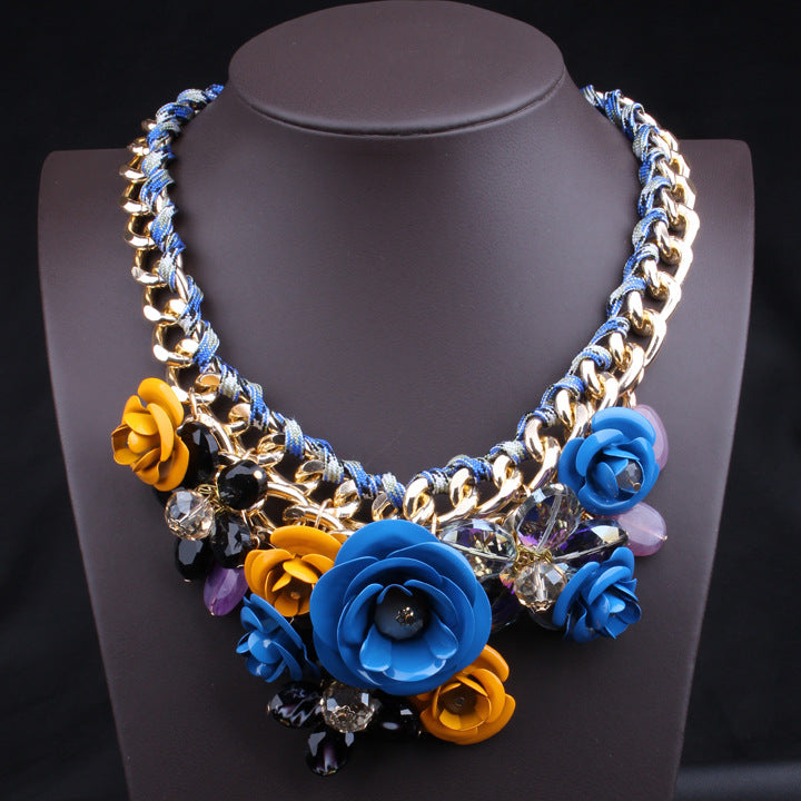 Fashion Floral Short Clavicle Chain