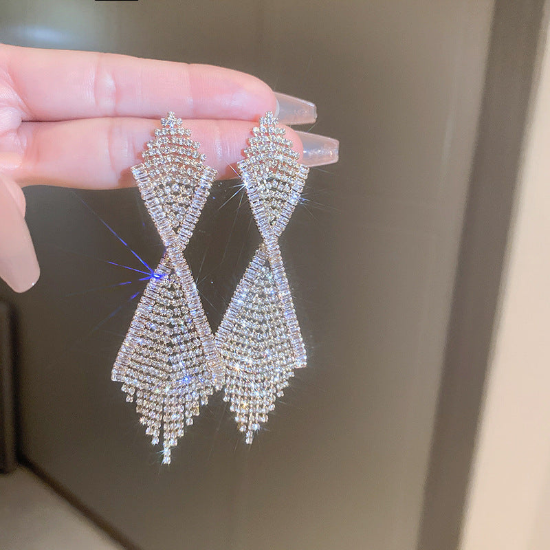 Long Shiny Crystals Earrings